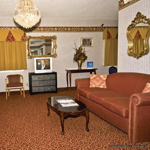 Regency Travel Inn Hayti Wnętrze zdjęcie