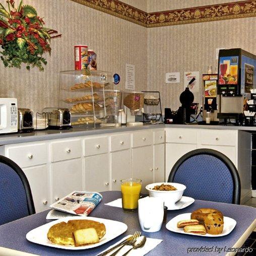 Regency Travel Inn Hayti Restauracja zdjęcie